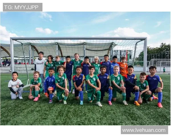 探索kmf足球的魅力与发展潜力,助力青少年足球梦想的实现与成长